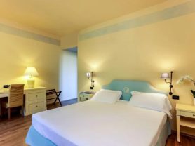 حجز فنادق وطيران