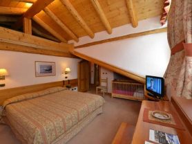 حجز فنادق وطيران