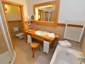 حجز فنادق وطيران