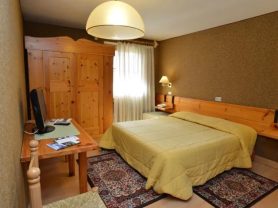 حجز فنادق وطيران