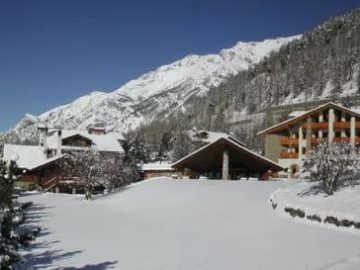 حجز فنادق وطيران