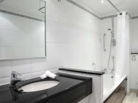 حجز فنادق وطيران