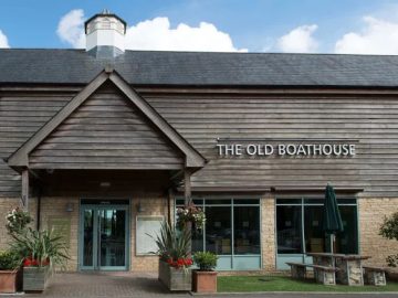 حجز فنادق وطيران