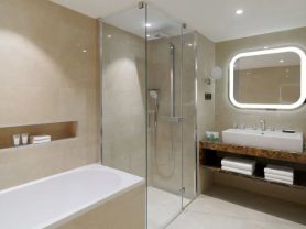 حجز فنادق وطيران