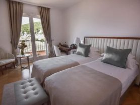 حجز فنادق وطيران