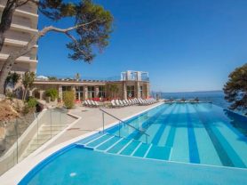 حجز فنادق وطيران