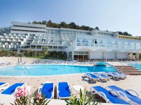 حجز فنادق وطيران