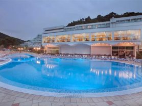 حجز فنادق وطيران