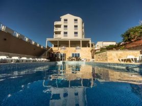 حجز فنادق وطيران