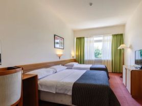 حجز فنادق وطيران