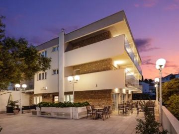 حجز فنادق وطيران