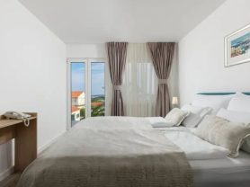 حجز فنادق وطيران