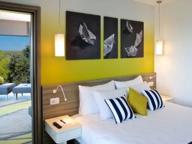 حجز فنادق وطيران