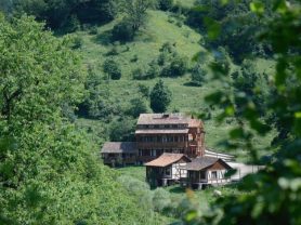 حجز فنادق وطيران