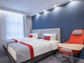 حجز فنادق وطيران