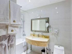 حجز فنادق وطيران