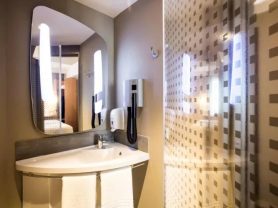 حجز فنادق وطيران