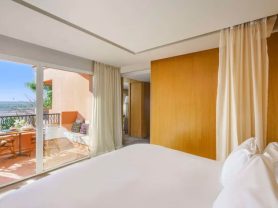 حجز فنادق وطيران