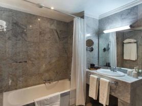 حجز فنادق وطيران