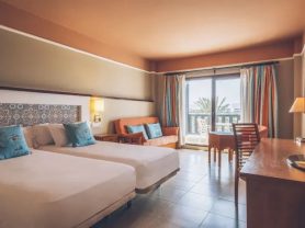 حجز فنادق وطيران