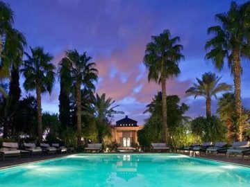 حجز فنادق وطيران