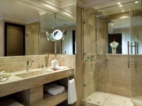 حجز فنادق وطيران