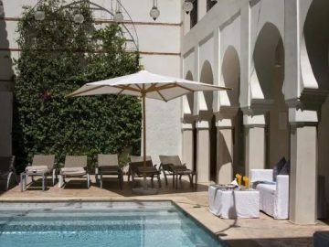 حجز فنادق وطيران