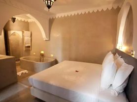 حجز فنادق وطيران