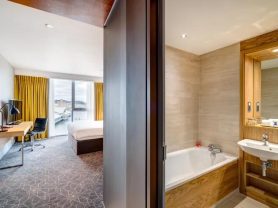 حجز فنادق وطيران