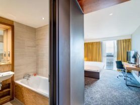 حجز فنادق وطيران