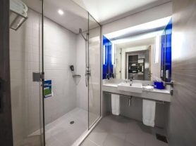 حجز فنادق وطيران