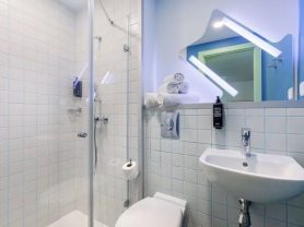 حجز فنادق وطيران