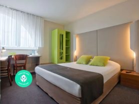 حجز فنادق وطيران