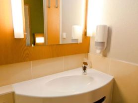 حجز فنادق وطيران