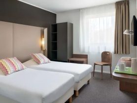 حجز فنادق وطيران