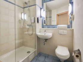 حجز فنادق وطيران