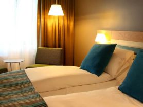 حجز فنادق وطيران