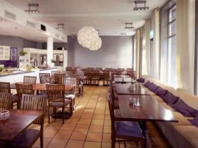 حجز فنادق وطيران