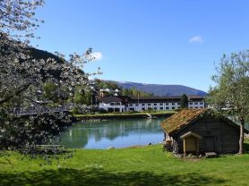 حجز فنادق وطيران