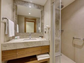 حجز فنادق وطيران