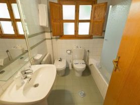 حجز فنادق وطيران