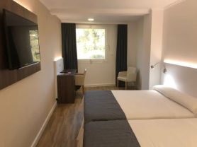 حجز فنادق وطيران