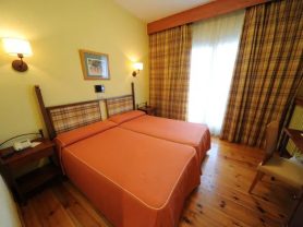 حجز فنادق وطيران