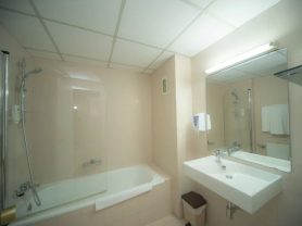 حجز فنادق وطيران