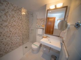 حجز فنادق وطيران