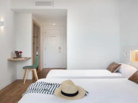 حجز فنادق وطيران