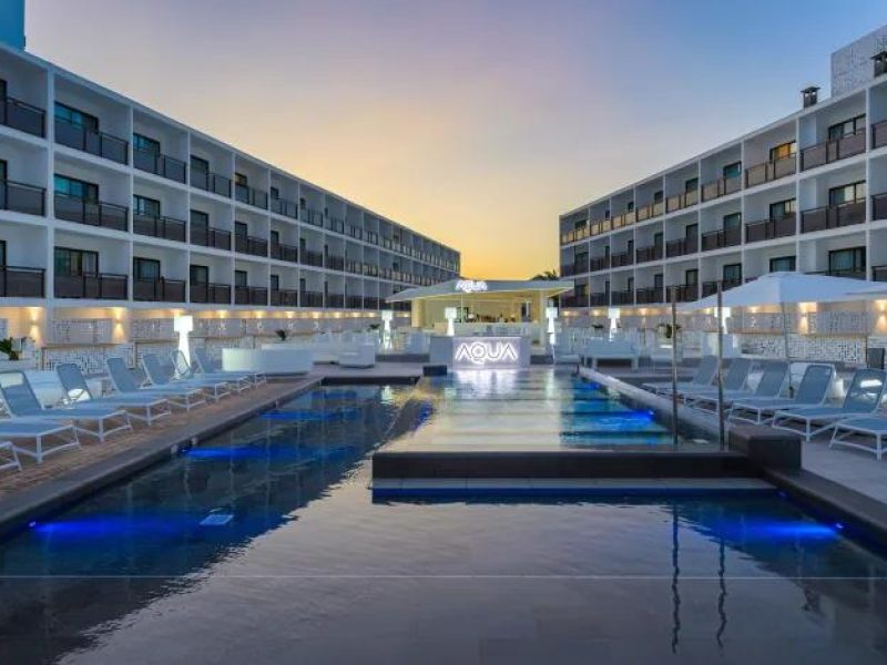 حجز فنادق وطيران