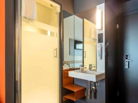 حجز فنادق وطيران