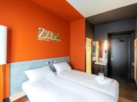 حجز فنادق وطيران