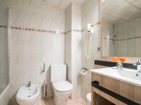 حجز فنادق وطيران